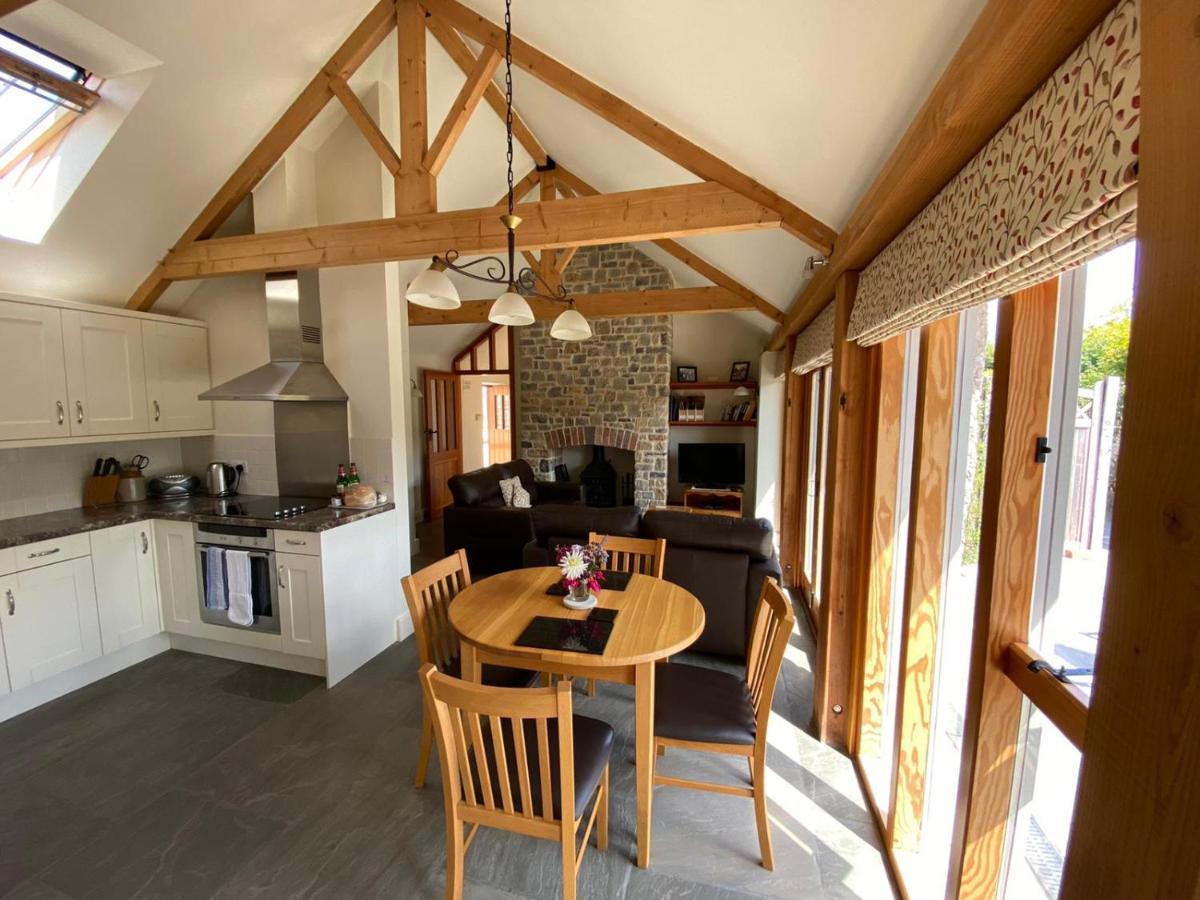 Pear Tree Cottages Wedmore Exterior photo