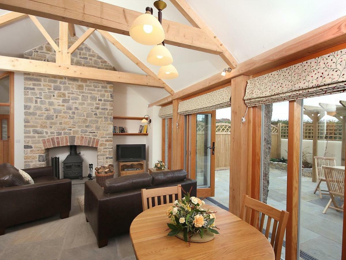 Pear Tree Cottages Wedmore Exterior photo